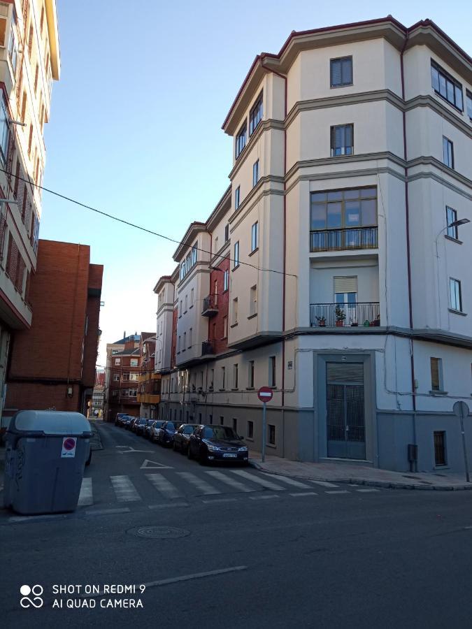 Apartamento Terra Denis León Esterno foto